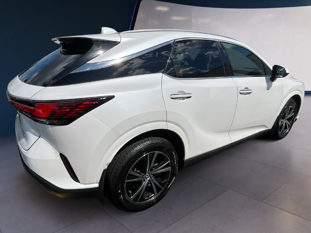 Used 2023 Lexus RX 350 Premium w/ Accessory Package AWD/4WD image 6