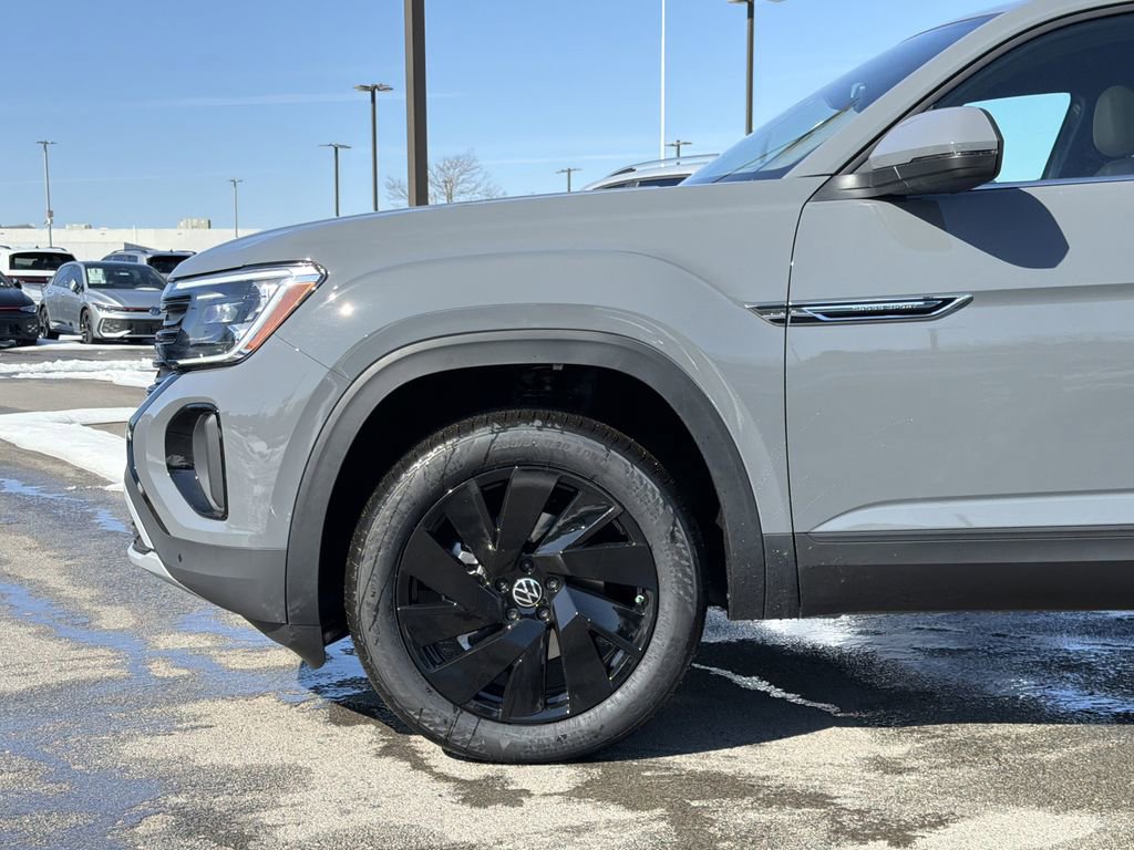 New 2026 Volkswagen Atlas Cross Sport SE image 9