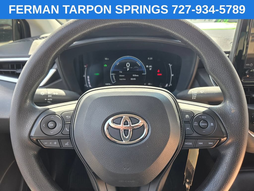 Used 2026 Toyota Corolla LE FWD image 27