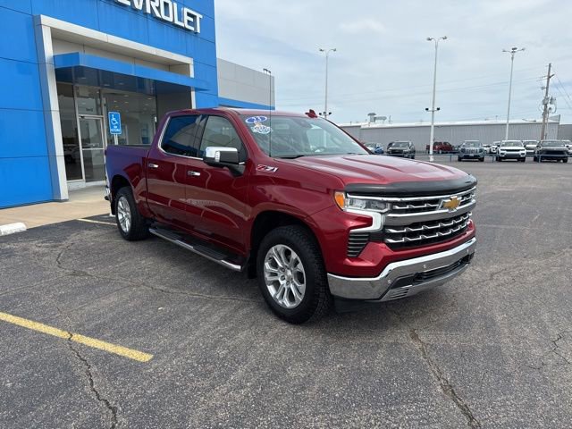 Used 2023 Chevrolet Silverado 1500 LTZ w/ LTZ Premium Package AWD/4WD image 9