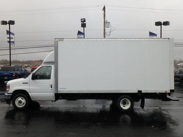 New 2024 Ford E-350 and Econoline 350 Super Duty w/ Interior Upgrade Package RWD image 5