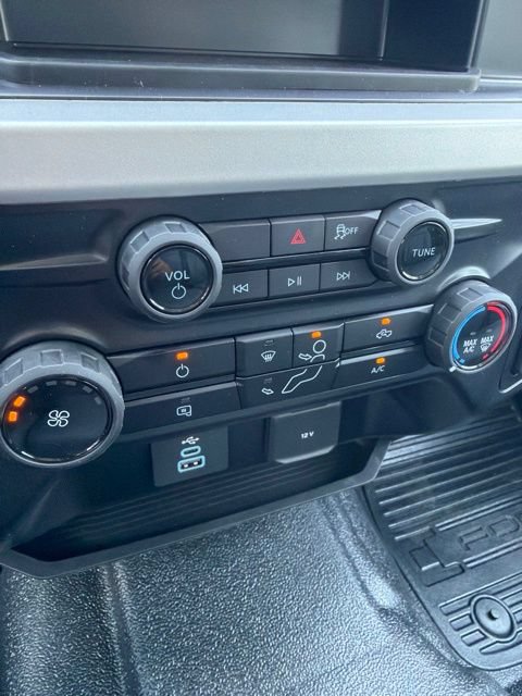 New 2026 Ford F250 XL w/ XL Chrome Package AWD/4WD image 36