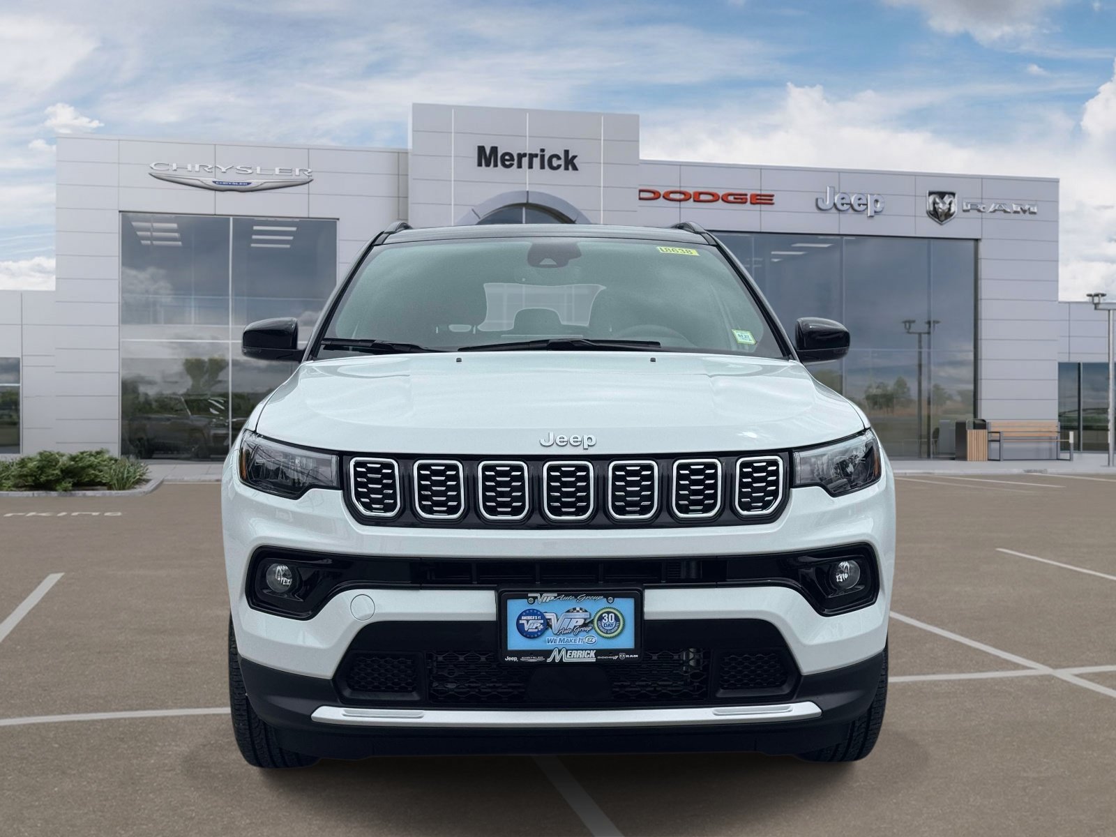 Used 2026 Jeep Compass Limited AWD/4WD image 3