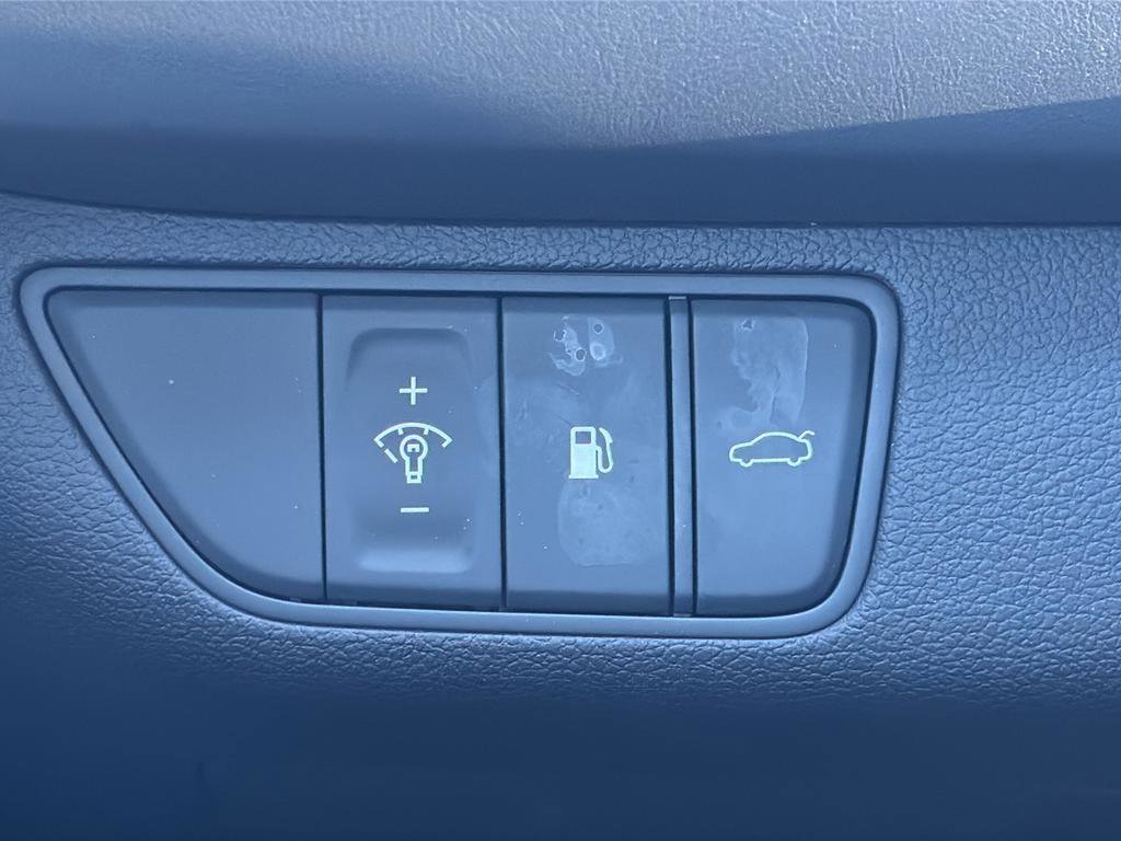 Certified 2026 Genesis G70 2.5T Prestige image 48