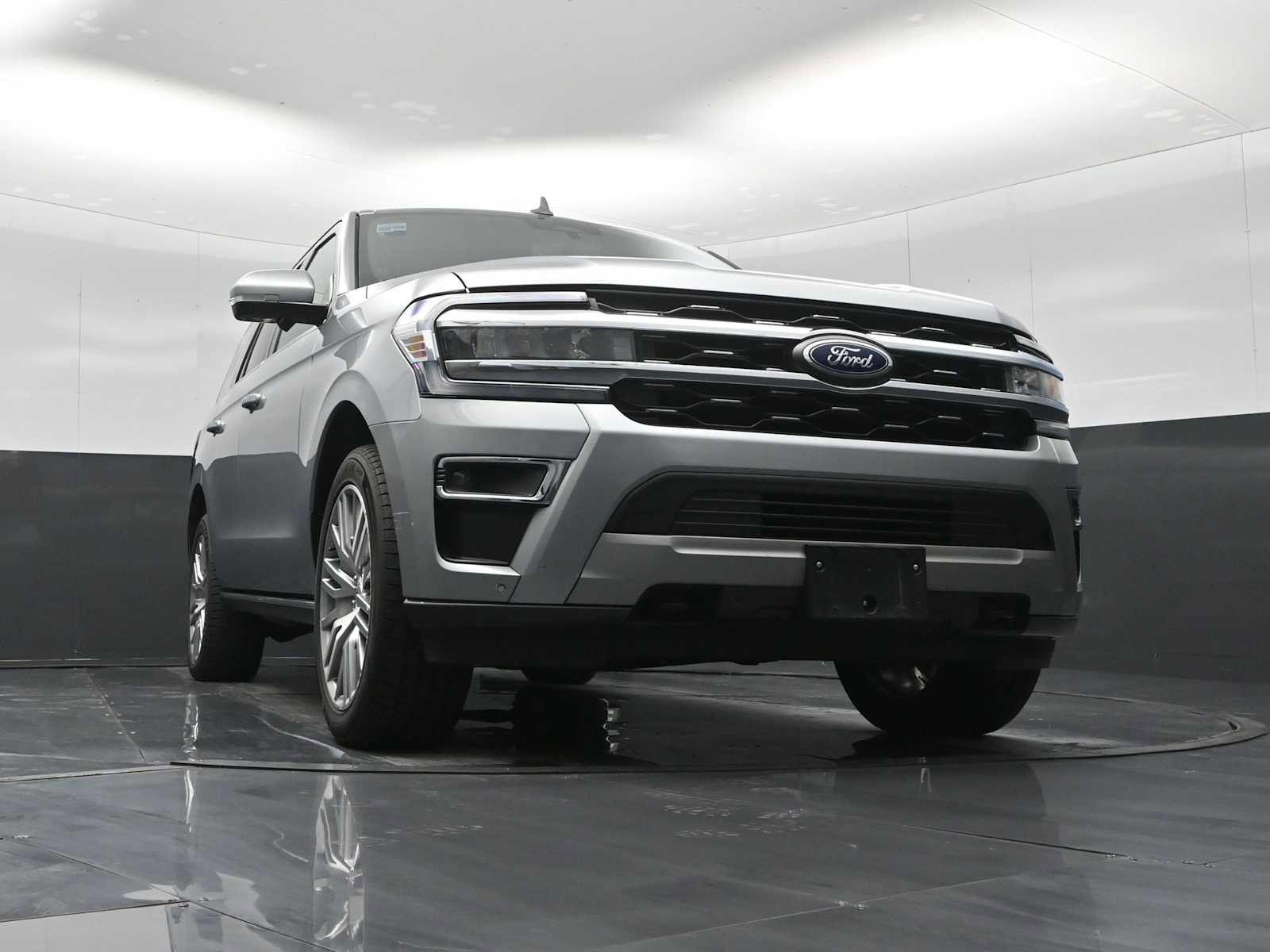Used 2023 Ford Expedition Limited image 27