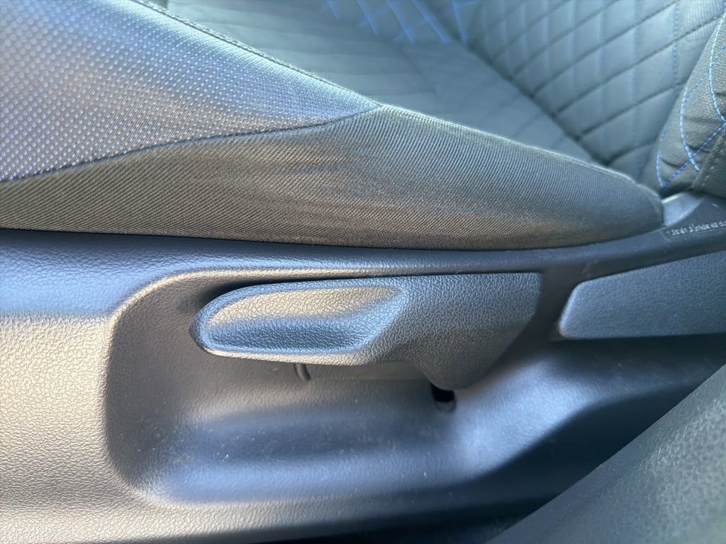 Used 2020 Toyota C-HR XLE image 13