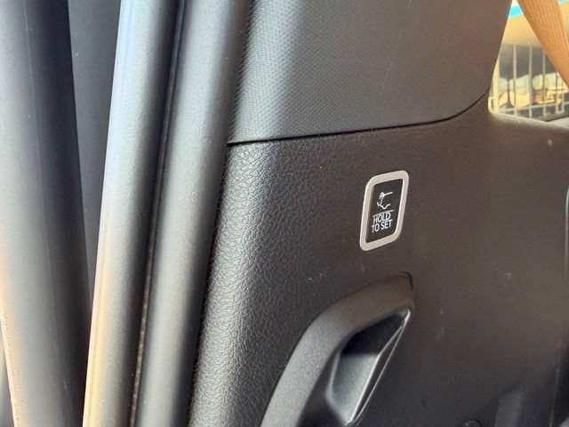 Used 2024 Jeep Grand Wagoneer Series III w/ Rear Seat Video Group 1 AWD/4WD image 31