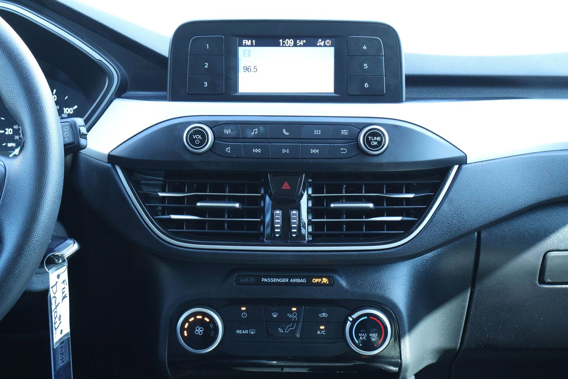 Used 2022 Ford Escape S image 16