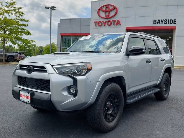 Certified 2021 Toyota 4Runner Venture w/ Moonroof Package AWD/4WD image 8