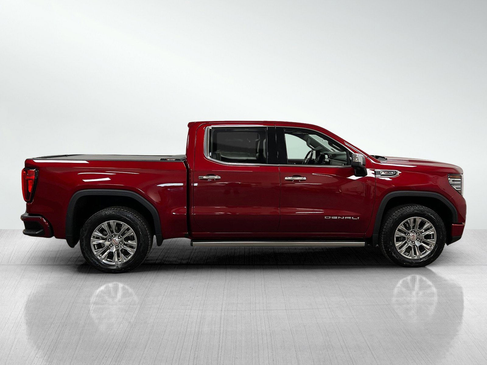 Used 2023 GMC Sierra 1500 Denali image 4