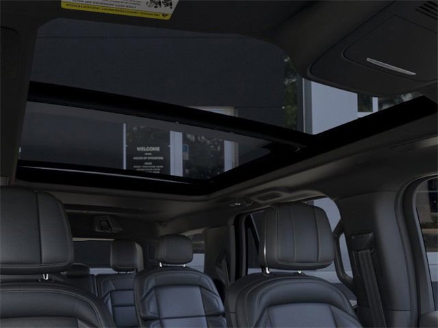 New 2025 Lincoln Navigator Reserve w/ Jet Appearance Package image 22