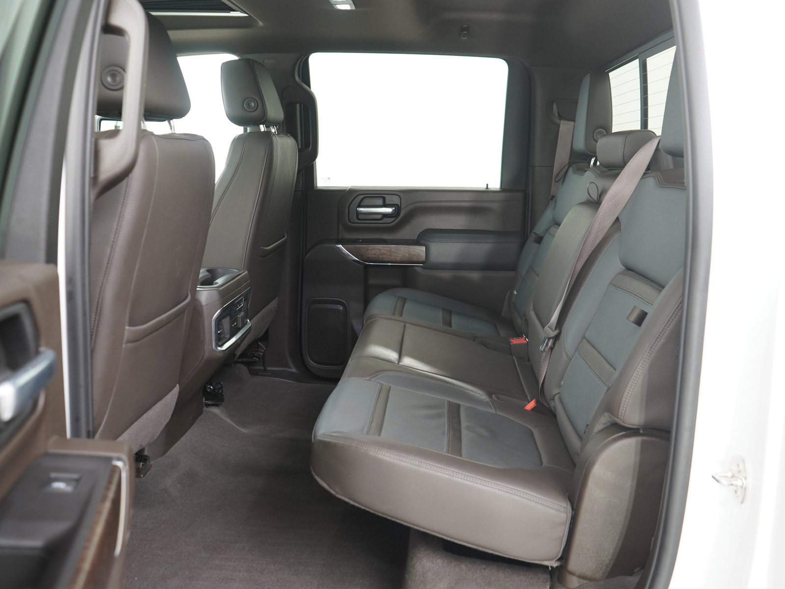 Used 2021 GMC Sierra 2500 Denali w/ Denali Ultimate Package image 18