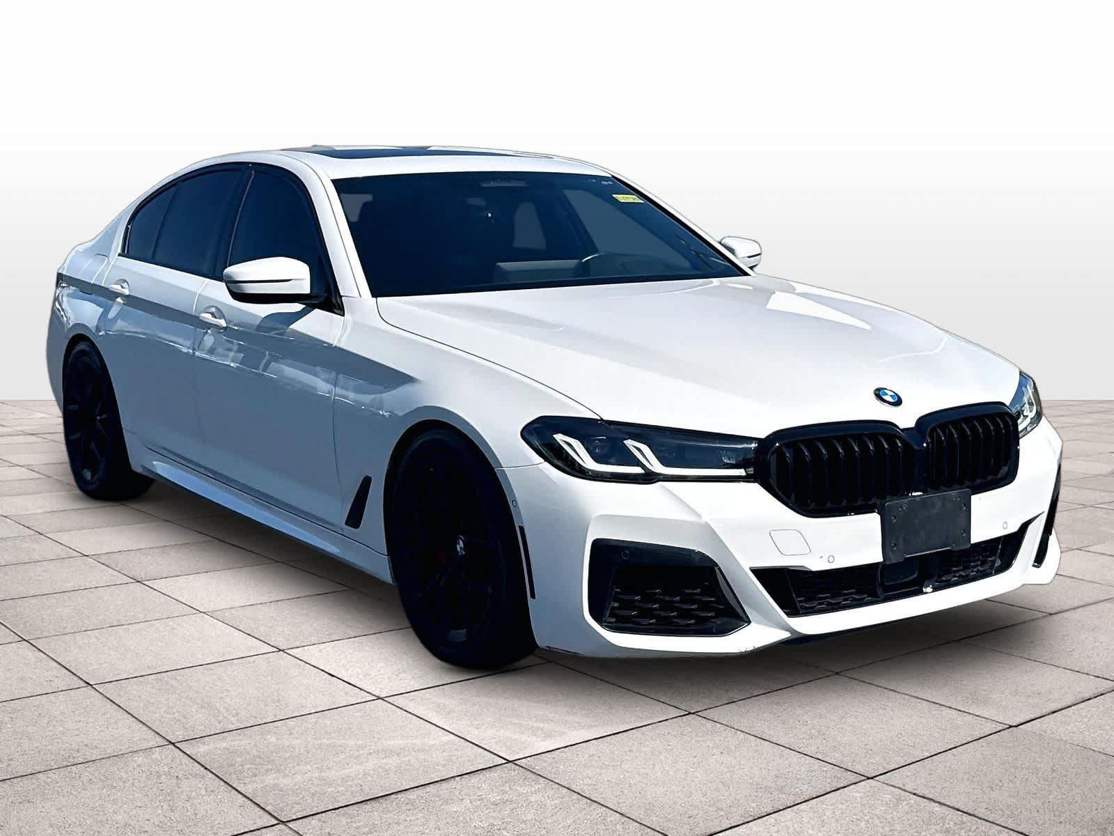 Certified 2023 BMW 540i w/ M Sport Package RWD image 3