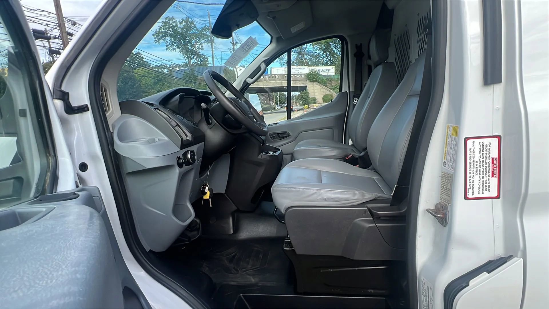 Used 2018 Ford Transit 250 130 Low Roof image 28