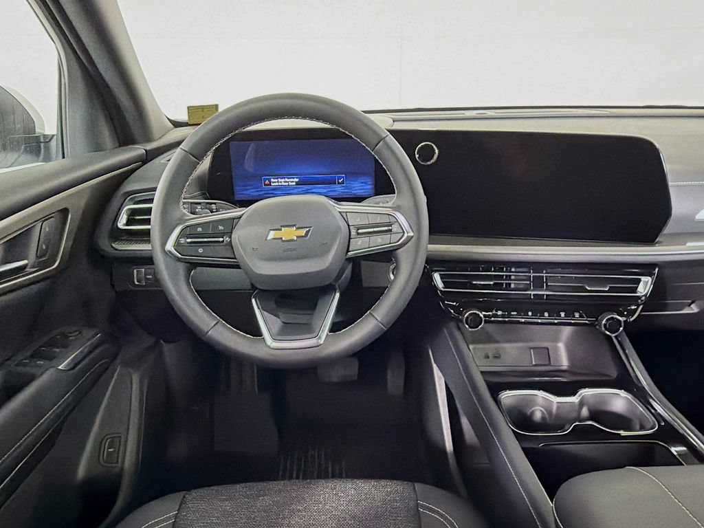 New 2026 Chevrolet Traverse LT w/ LPO, Floor Liner Package AWD/4WD image 18