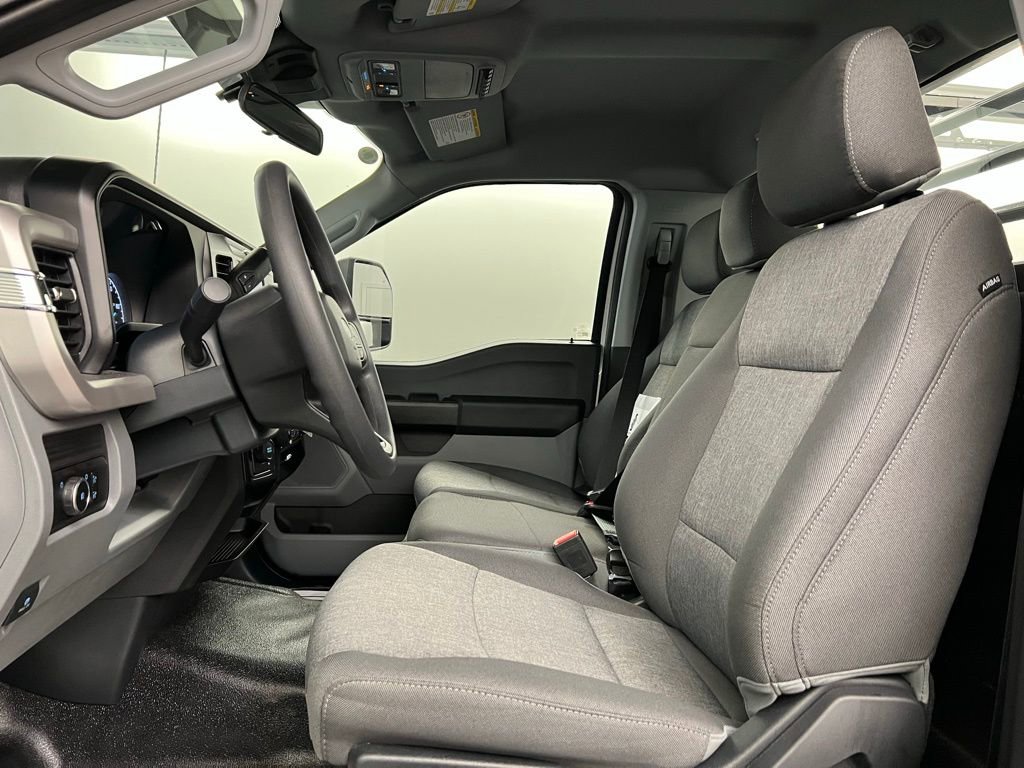 New 2025 Ford F550 XL image 24