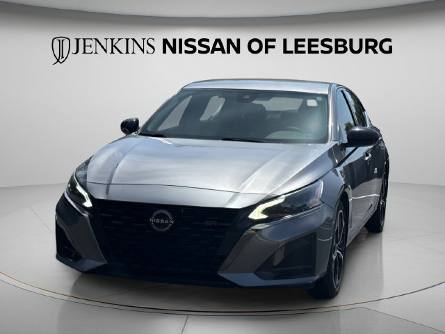 Certified 2024 Nissan Altima 2.5 SR FWD image 15