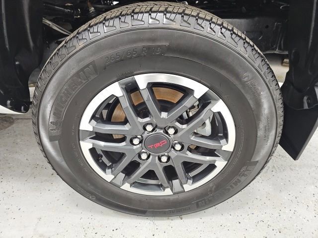 Used 2024 Toyota Tacoma TRD Sport image 10