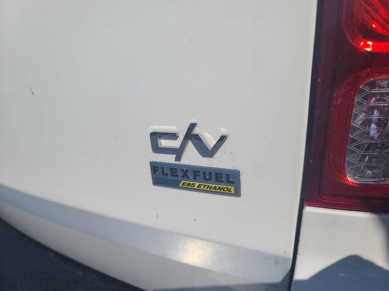 Used 2013 RAM C/V Tradesman image 8