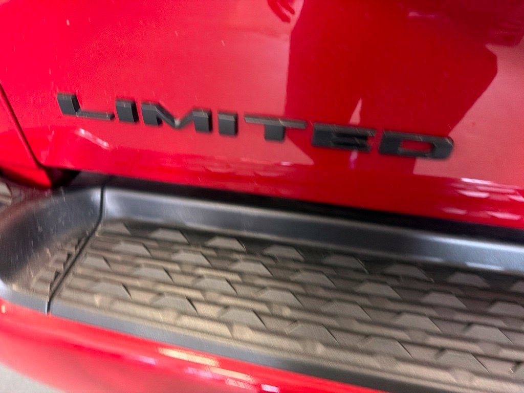 Used 2026 RAM 3500 Limited AWD/4WD image 11