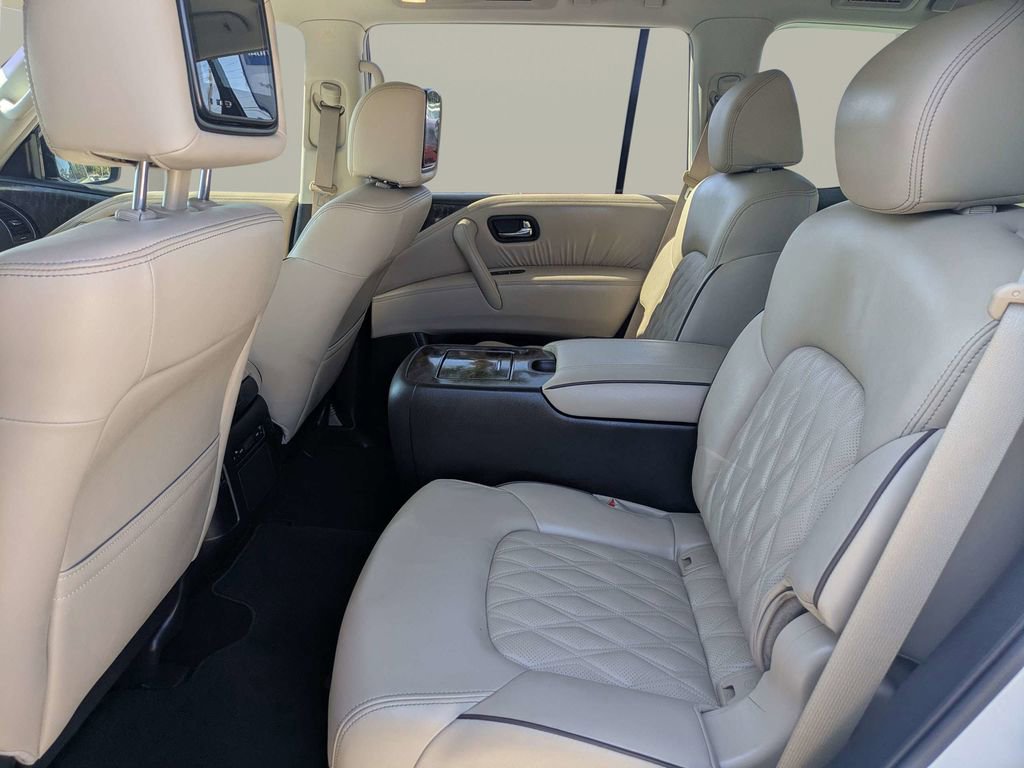 Used 2023 Nissan Armada Platinum w/ Captain's Chairs Package AWD/4WD image 14