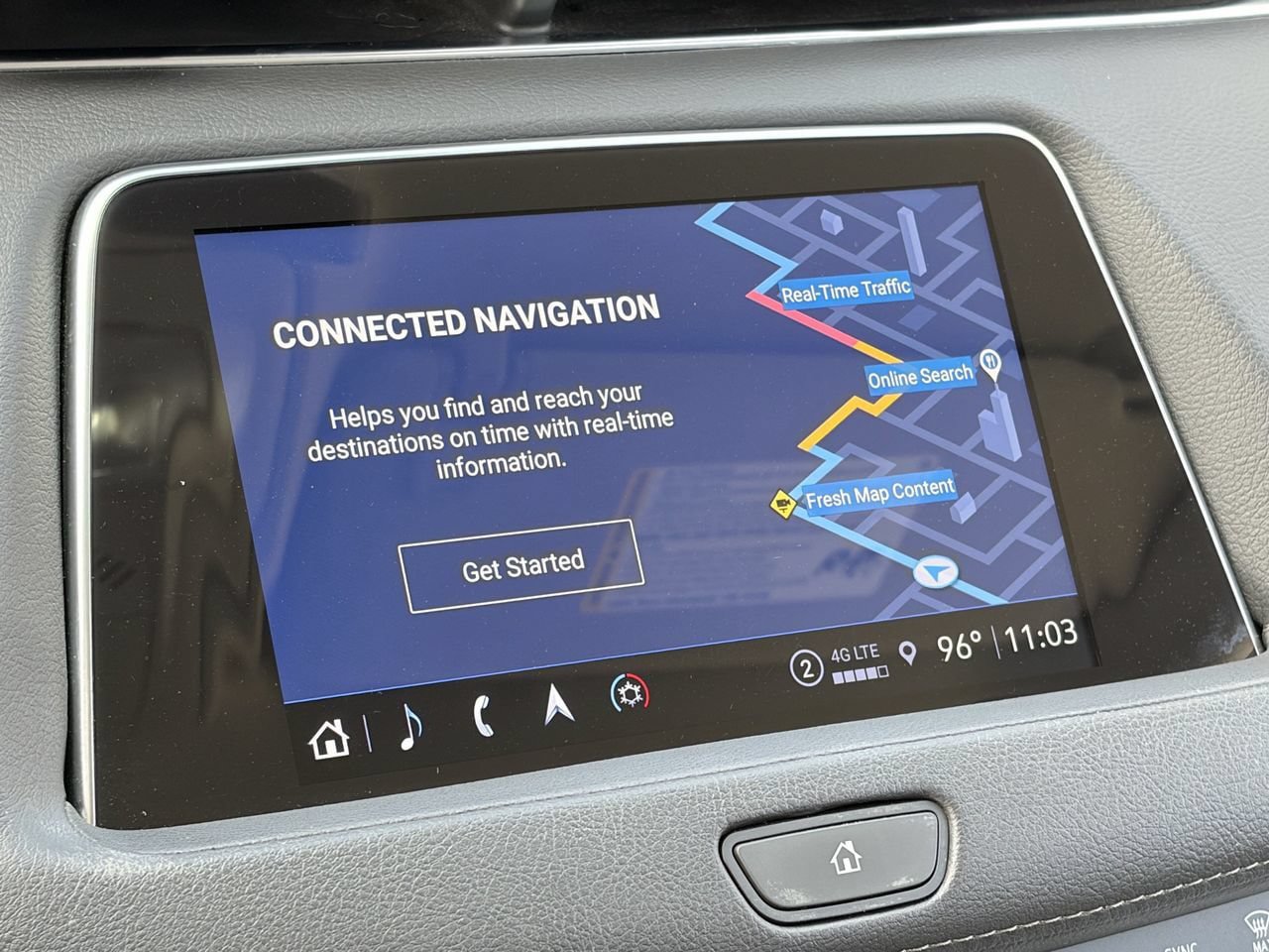 Certified 2022 Cadillac XT4 Premium Luxury FWD image 28