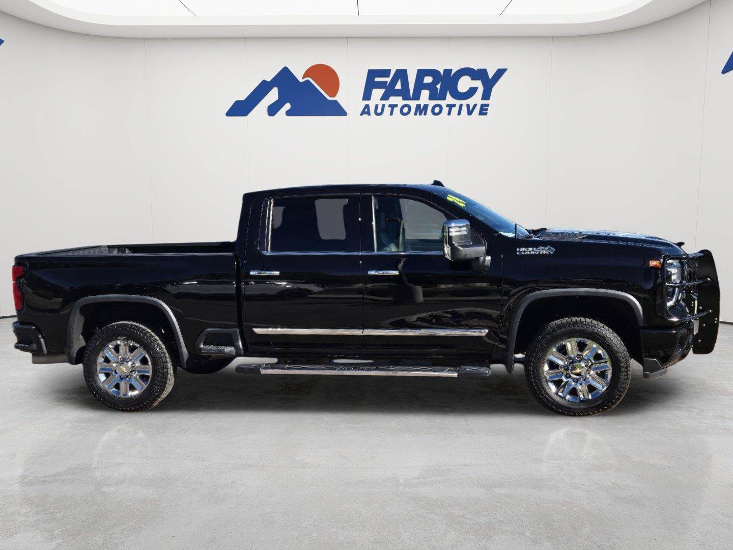 Used 2024 Chevrolet Silverado 3500 High Country w/ Technology Package AWD/4WD image 5
