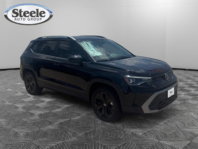 New 2026 Volkswagen Taos SE FWD image 7