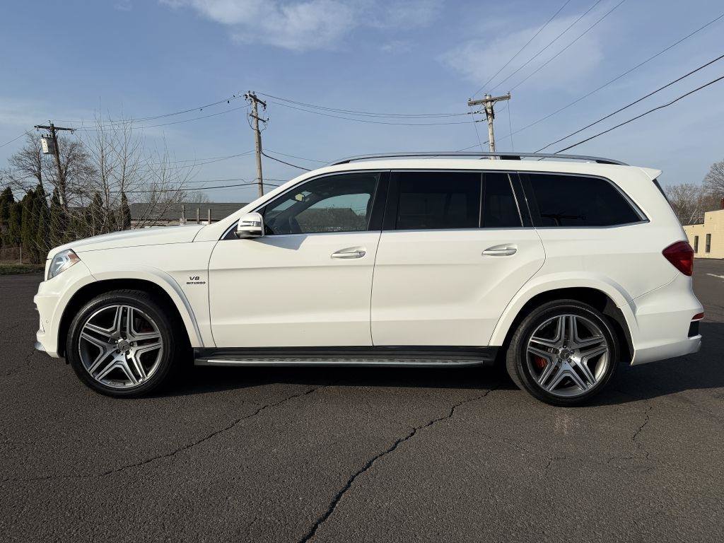 Used 2015 Mercedes-Benz GL 63 AMG 4MATIC image 4