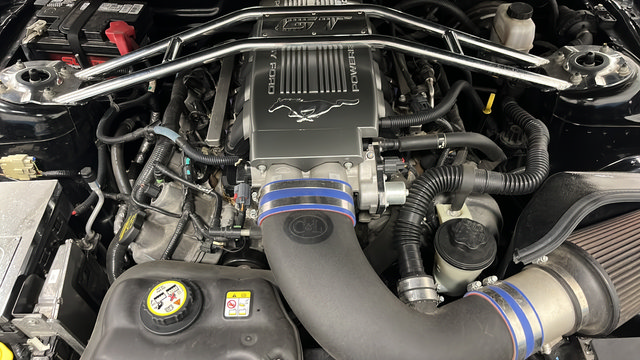 Used 2010 Ford Mustang GT RWD image 23
