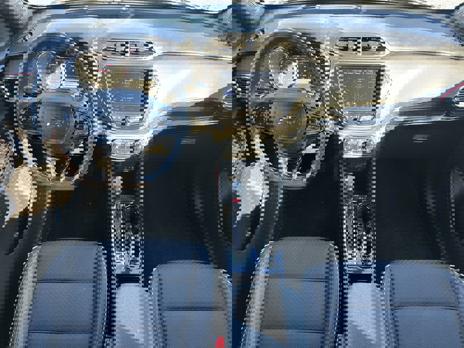 Certified 2022 Chevrolet TrailBlazer RS w/ Convenience Package image 18