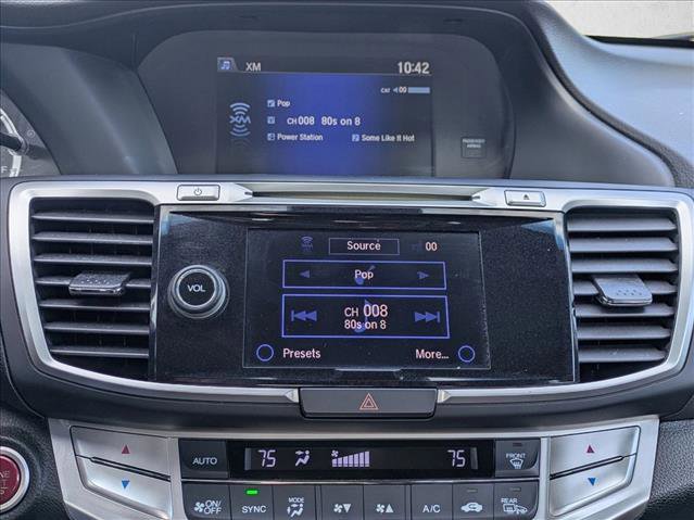 Used 2014 Honda Accord Touring image 15