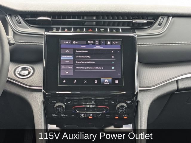 Used 2024 Jeep Grand Cherokee Laredo w/ Luxury Tech Group I image 21