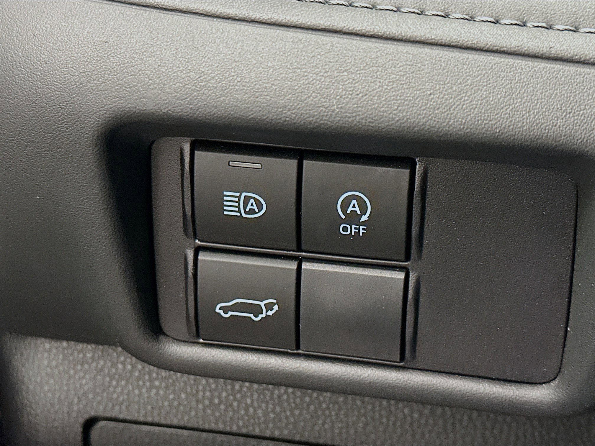 Used 2023 Toyota Highlander XLE image 17