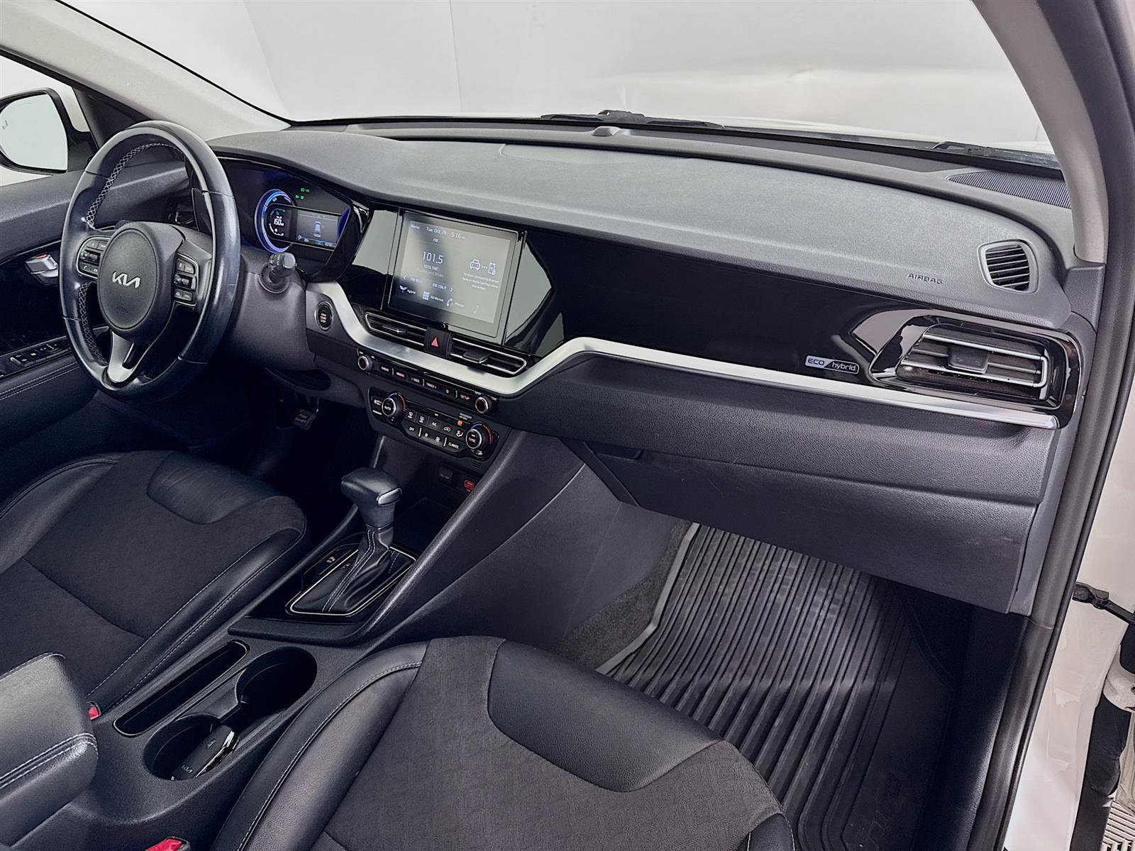 Certified 2022 Kia Niro LXS image 27