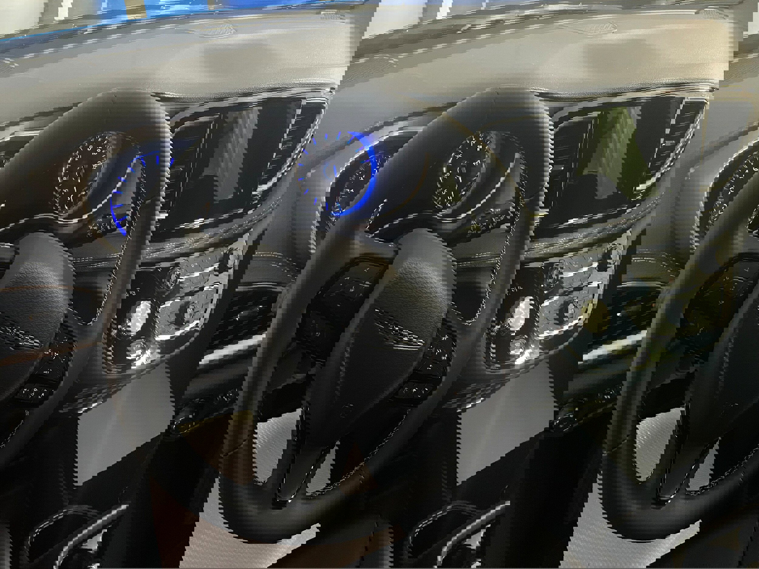 New 2026 Chrysler Pacifica Select image 11