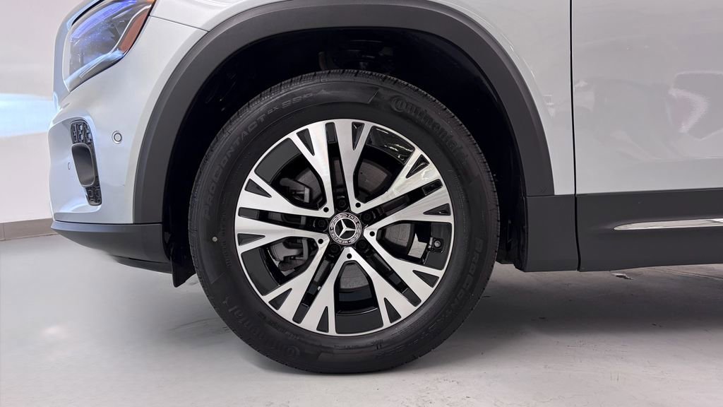 Certified 2025 Mercedes-Benz GLB 250 4MATIC image 12