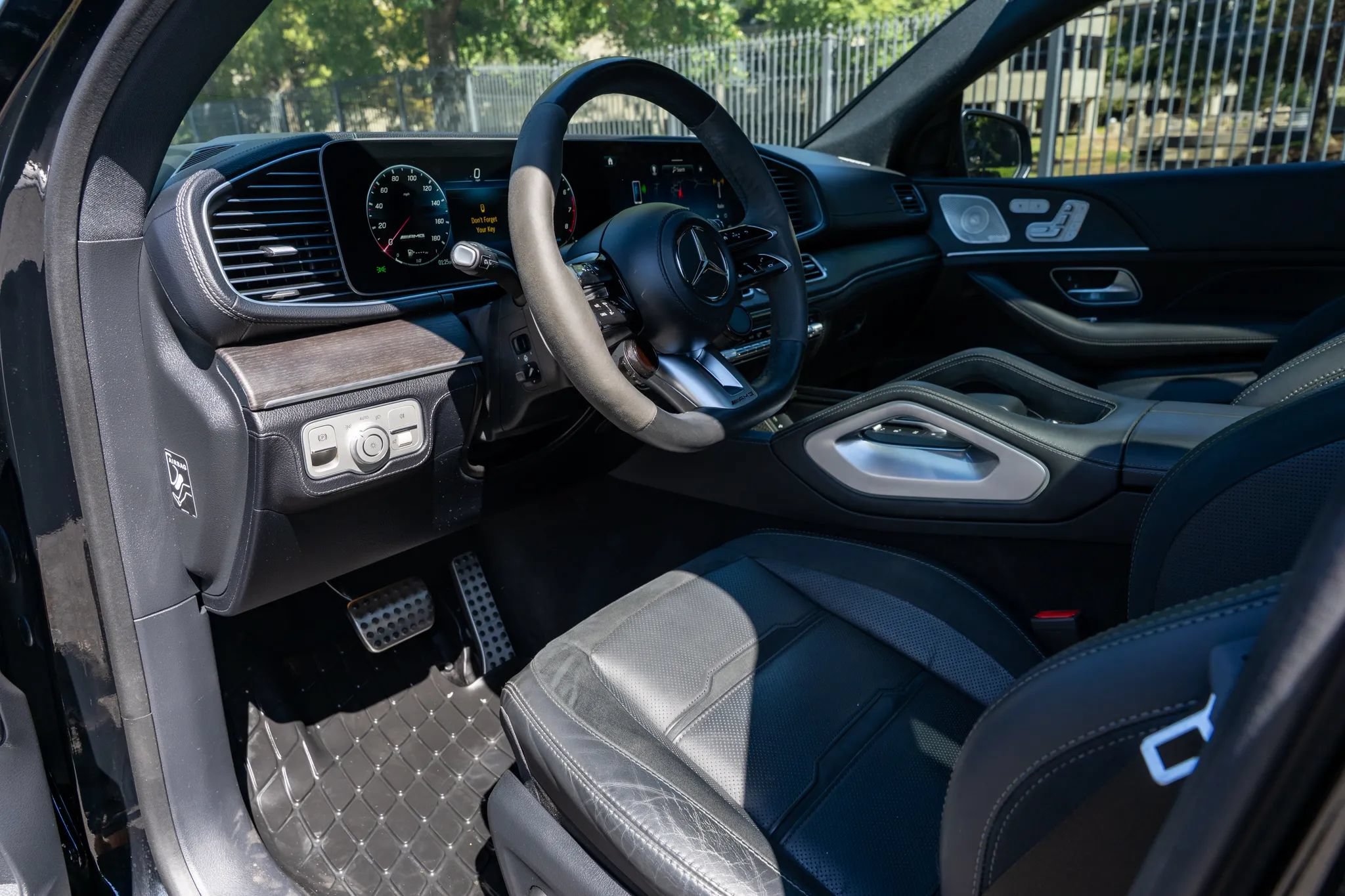 Used 2024 Mercedes-Benz GLE 53 AMG 4MATIC Coupe image 10