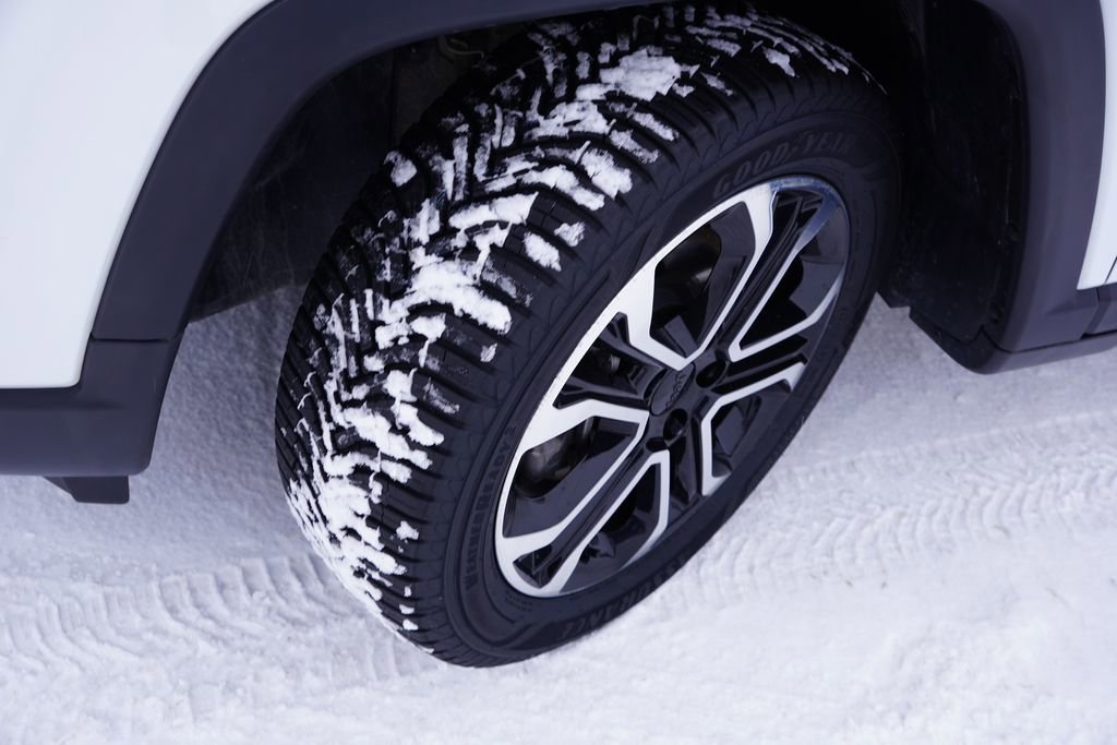 Certified 2022 Jeep Compass Limited image 14