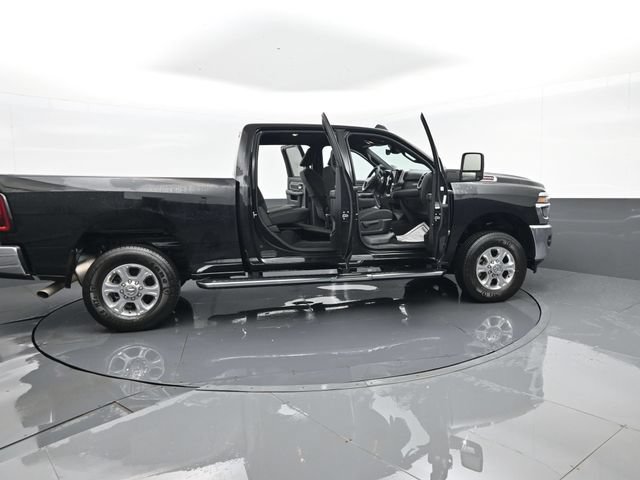 Used 2025 RAM 2500 Big Horn AWD/4WD image 26