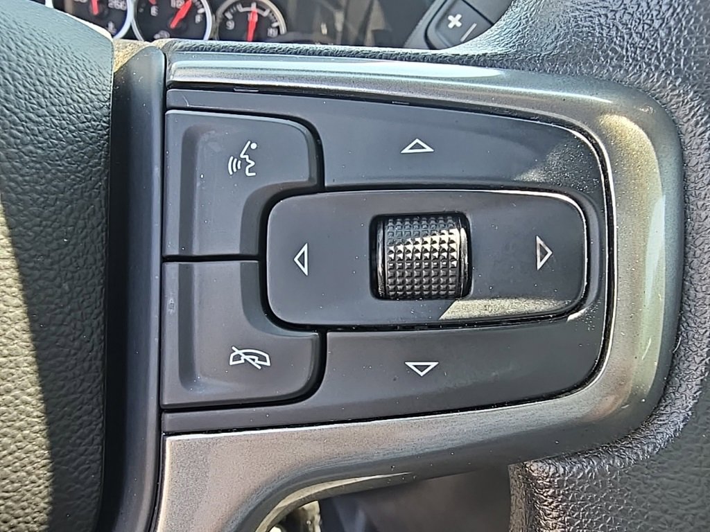 Used 2023 Chevrolet Silverado 2500 Custom w/ Custom Value Package image 18