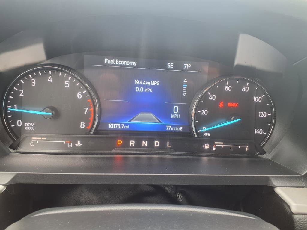 Certified 2022 Ford Explorer XLT w/ Equipment Group 202A image 16