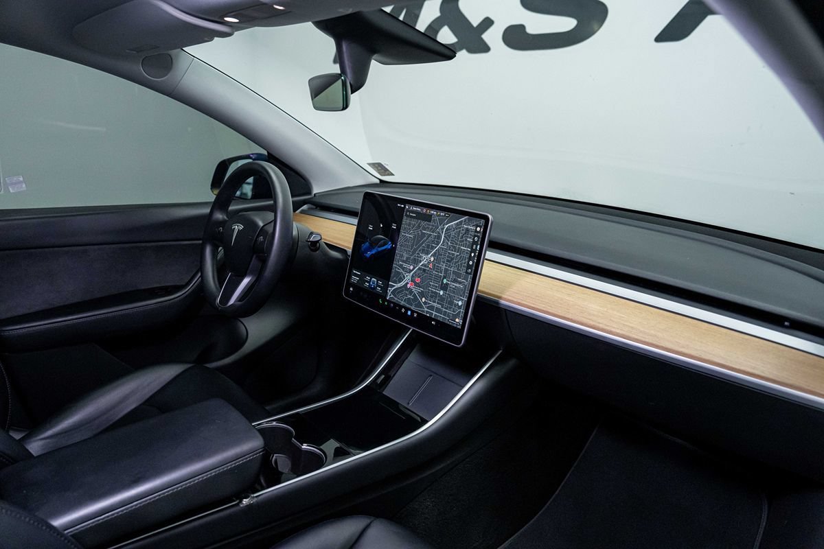 Used 2020 Tesla Model Y Performance AWD/4WD image 17