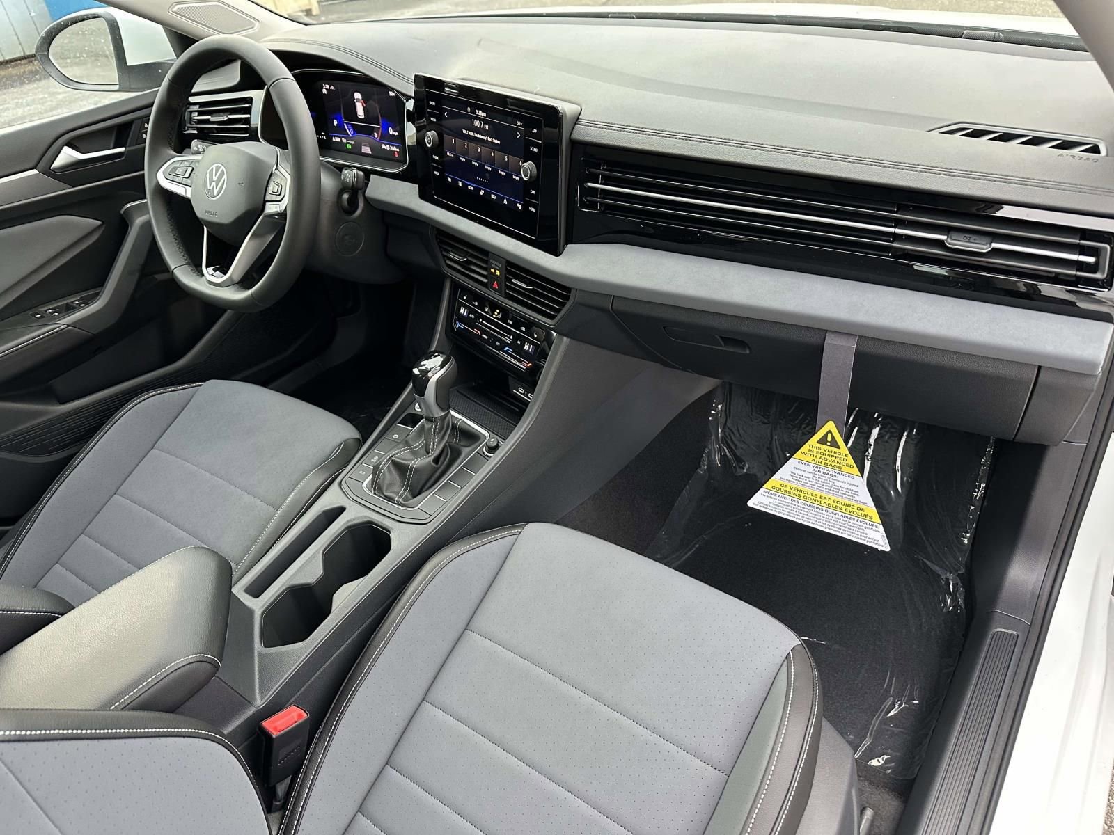 New 2026 Volkswagen Jetta SE image 12