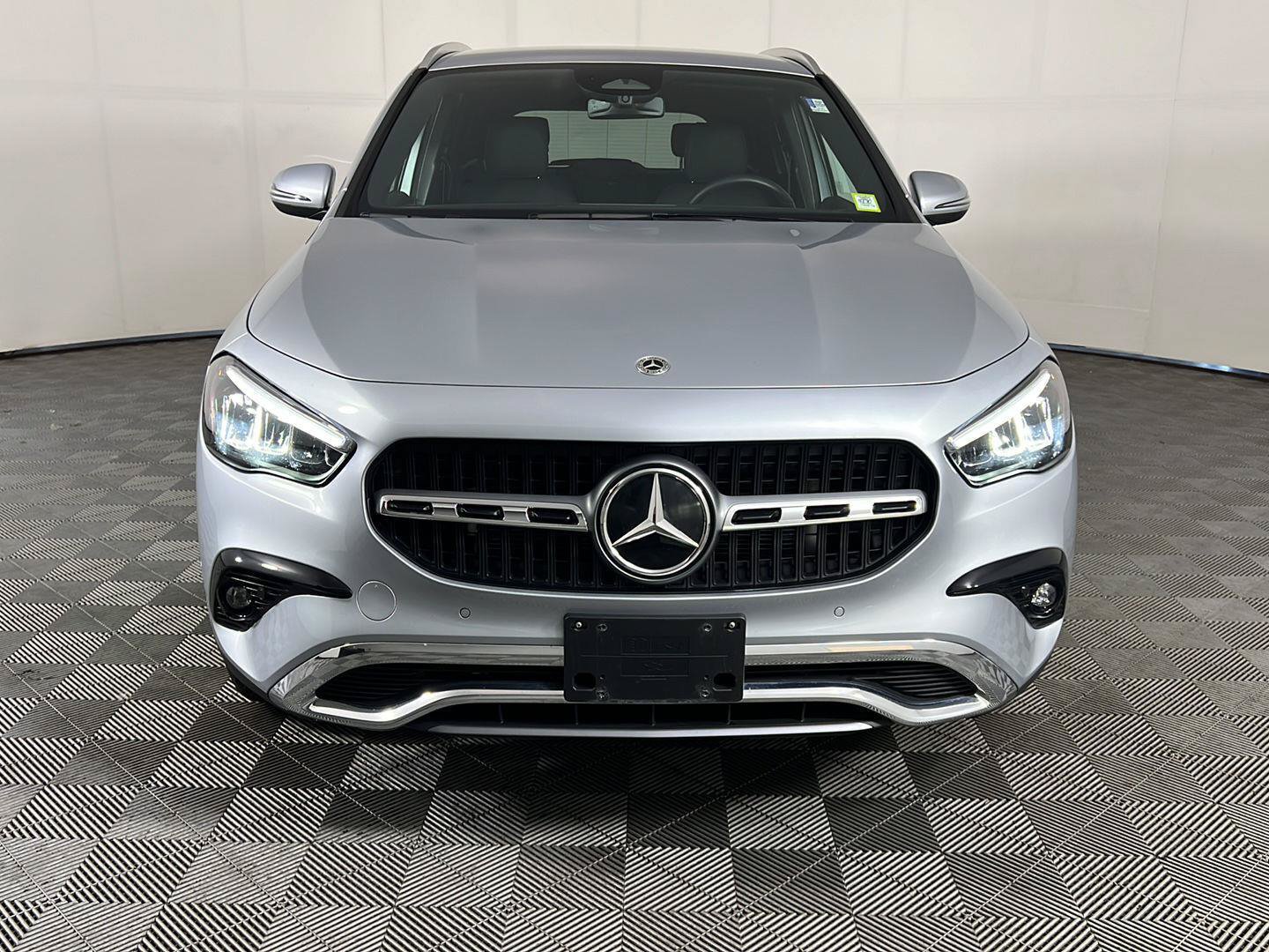 Certified 2025 Mercedes-Benz GLA 250 4MATIC image 21