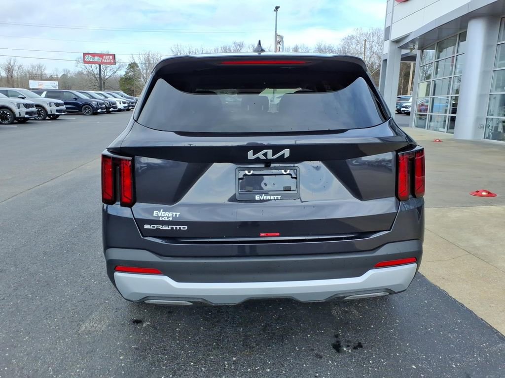 New 2026 Kia Sorento LX FWD image 9