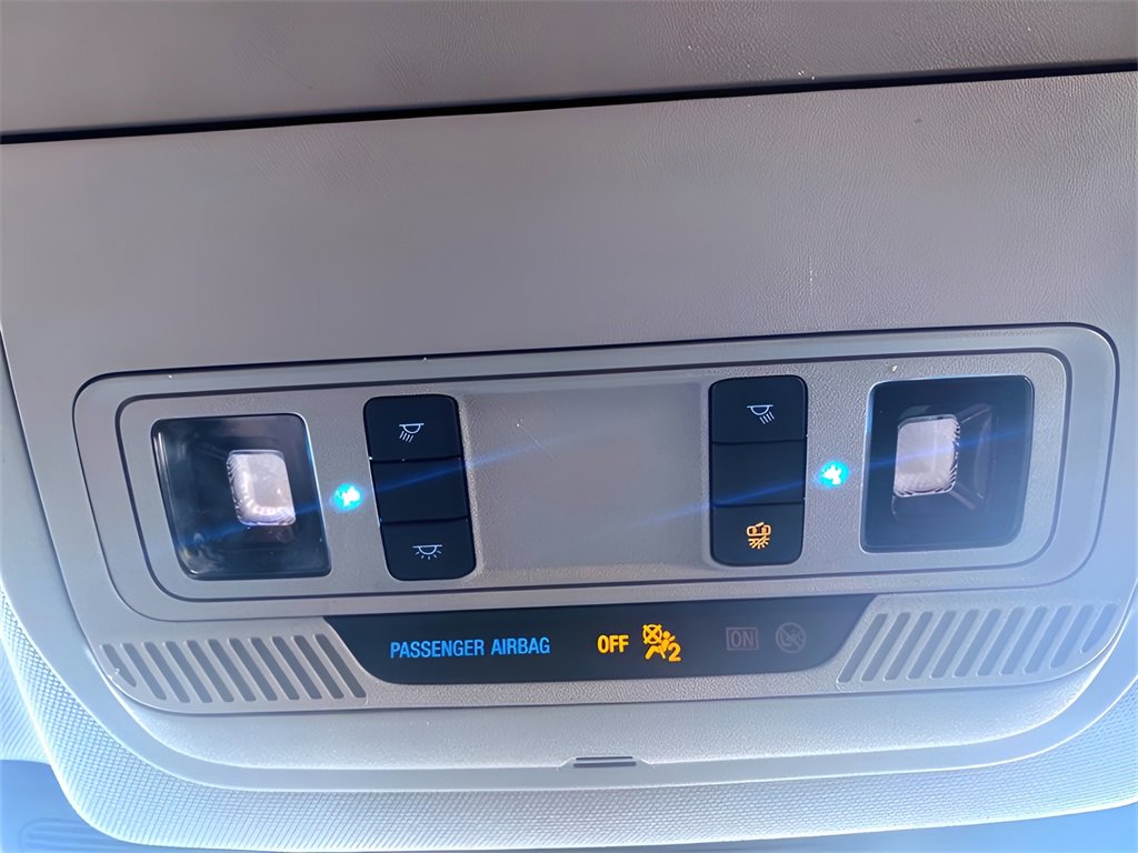 Used 2022 Ford Explorer XLT image 27