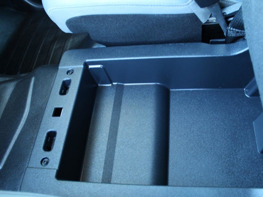 Used 2022 Ford F150 XL w/ Equipment Group 101A High RWD image 19