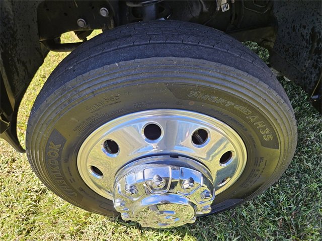 Used 2024 RAM 5500 Tradesman w/ Chrome Appearance Group image 18
