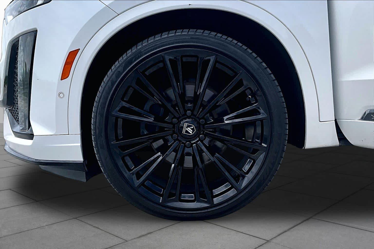 Used 2020 Cadillac XT6 Sport AWD/4WD image 10